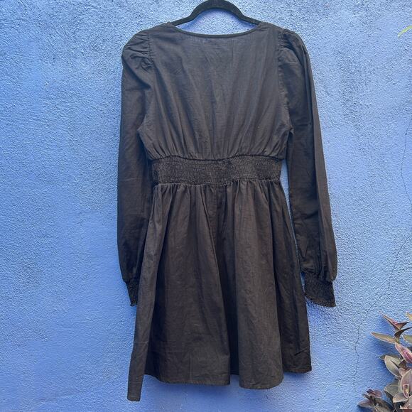 black cotton eyelet neckline dress - Picture 7 of 7